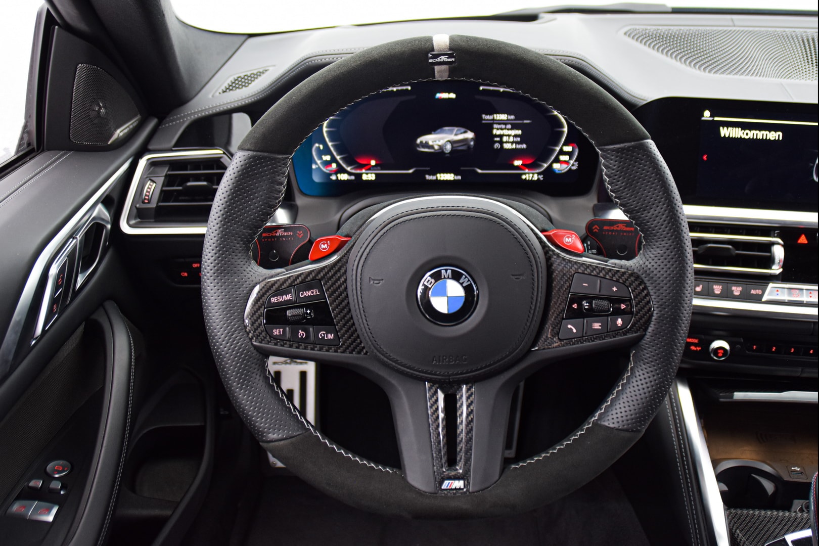 Custom sportstuur auto